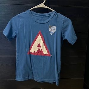 Boys Size Small Colorado Avalanche Stadium Series 2020 SS T-shirt